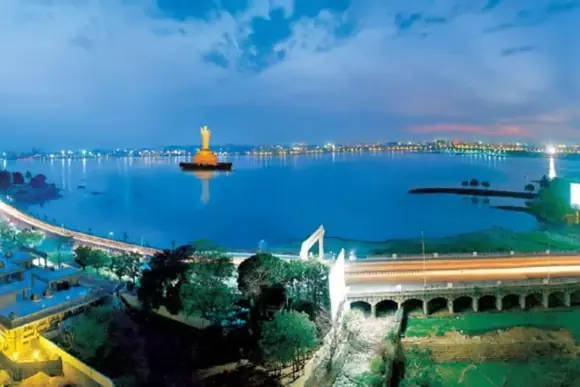 Hussain Sagar Lake, Hyderabad