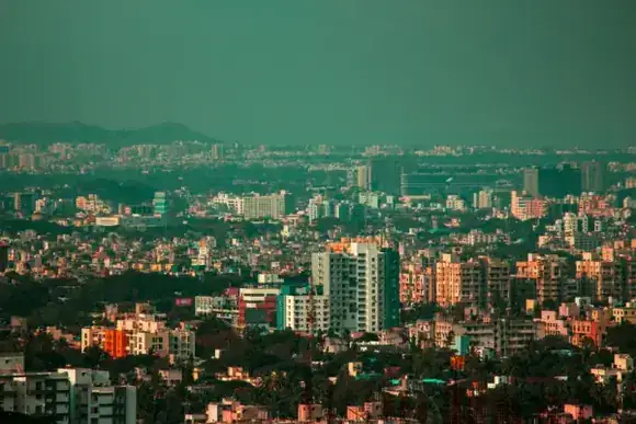Hyderabad to Pune outstation cab